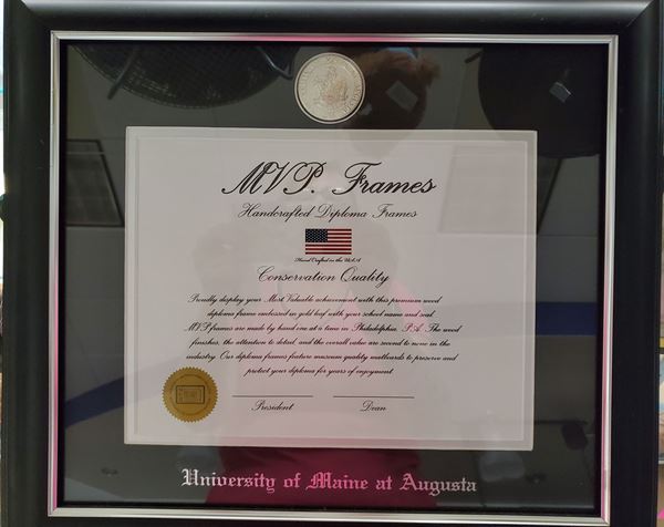 Picture of UMA Diploma Frame - Silver Writing & Silver Coin