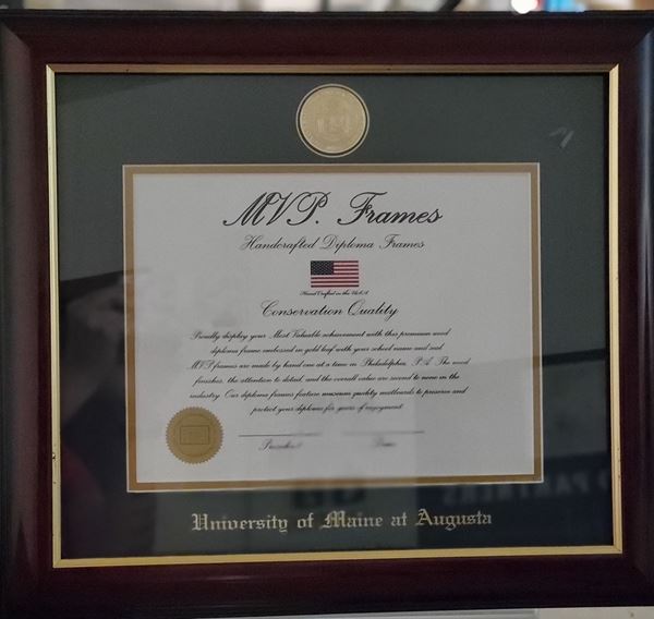 Picture of UMA Diploma Wood Frame - Gold Writing & Gold Coin